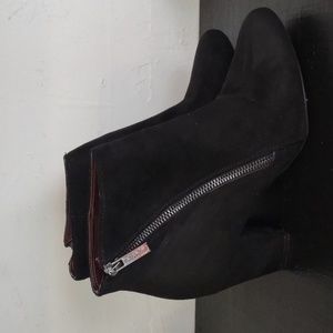 Bcb generation ankle boots size 8.5 black